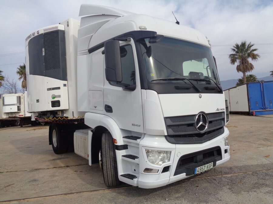 ACTROS 1843LS TRACTORA ETIQ.C